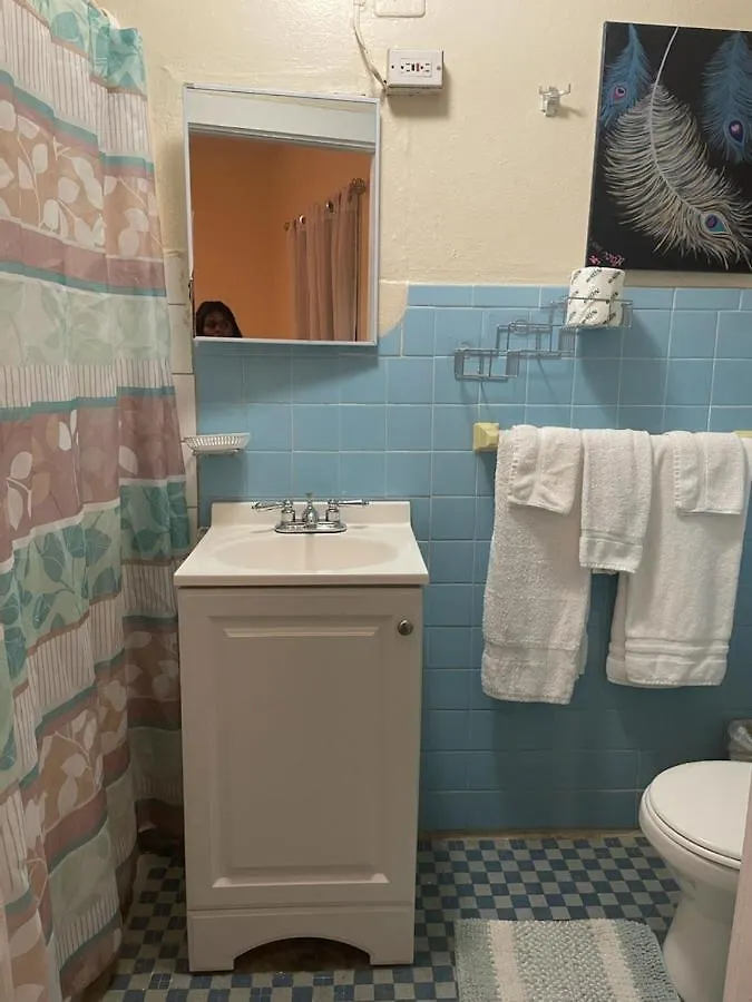 Midtown Guest House Charlotte Amalie 2*,  Jungfraueninseln (US)