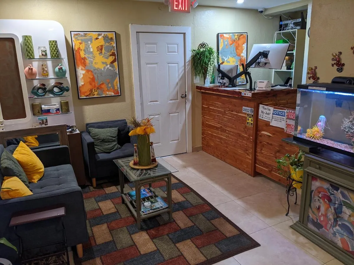 Midtown Guest House Charlotte Amalie 2*,  United States Virgin Islands