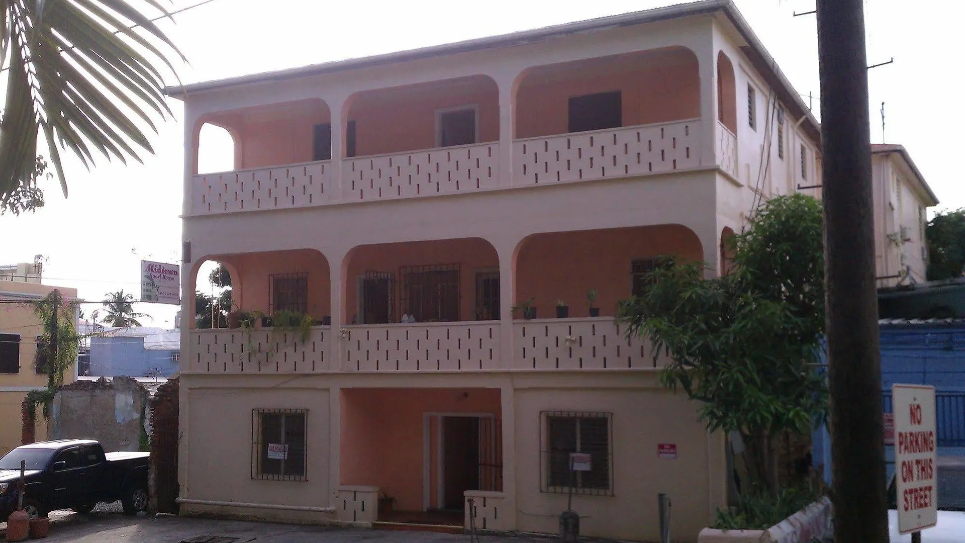 Midtown Guest House Charlotte Amalie