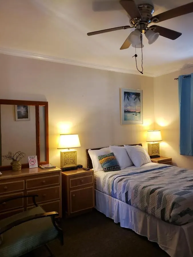 Midtown Guest House Charlotte Amalie 2*,